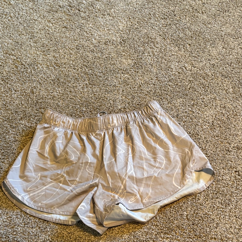 Old Navy Women's Athletic Shorts in Light Gray